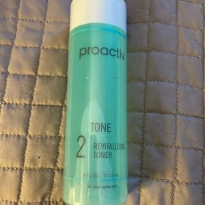 Proactiv- step 2 revitalizingtoner6oz-newsealed